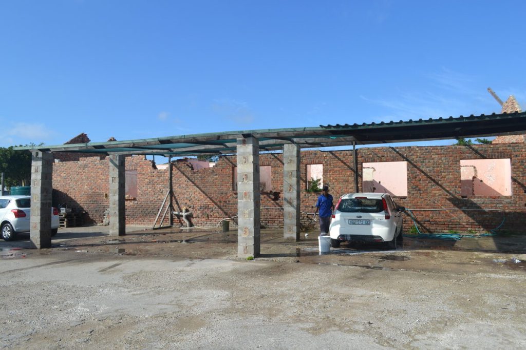 The municipal premises of the former Walmer SAPS satellite station is now a car wash.