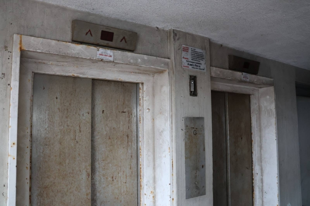 Non-functioning lifts at Algoa Park police barracks.
