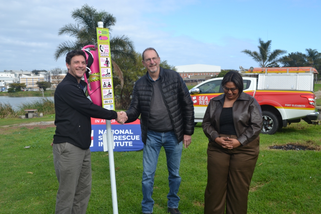 Mark Dawson (NSRI),  Geoff Mendelowitz (North End Business Chamber) and Cay-Lin Liberty.