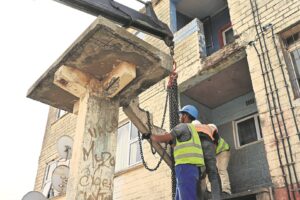City of Cape Town invest R30 million to upgrade 70 public housing staircases and 30 buildings