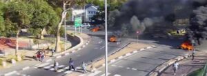 Hout Bay burns as impoundment of minibus taxis sparks violence, ignites riots