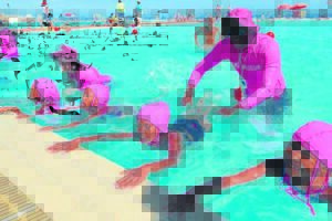 Free Survival swimming lessons return ahead of holiday season
