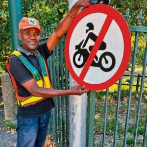 Newlands CID installs ‘No motorbike’ signs to enhance pedestrian safety
