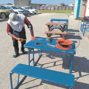 ‘Jack of all trades’ saves Cape Town Primary school some money