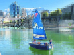 Little optimists sail from V&A