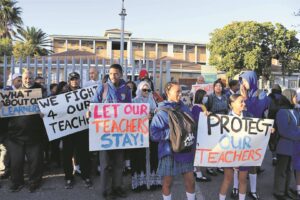 Steenberg residents protest ‘in solidarity with teachers’ affected by budget cuts
