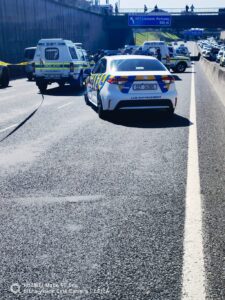 Five suspects arrested for armed robbery after a high-speed chase on the N2