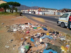 City of Cape Town Cracks Down on Illegal Dumping, But Lavender Hill Still Struggles
