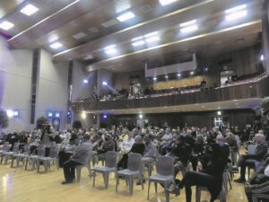 Mayor answers tough questions