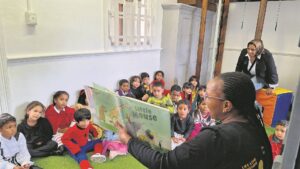 Claremont Library inspires kids to read on World Book Day