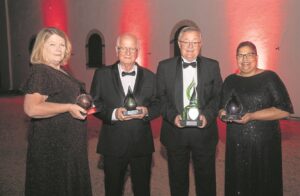 Wine Harvest Commemorative Event at Groot Constantia sees the industry’s greats awarded