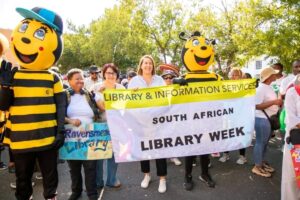 Libraries help bridge divides