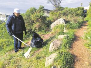 Homeless in Muizenberg roped in to ensure a ‘clean environment’