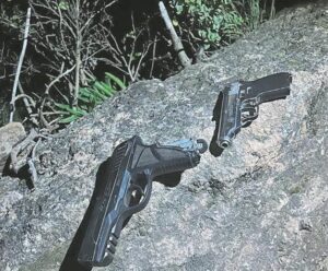Muggings around Signal Hill continue to spike