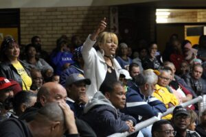Emotions run high at Micthell’s Plain meeting over Prasa relocation of illegal dwellers