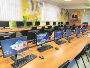 Lab empowers kids