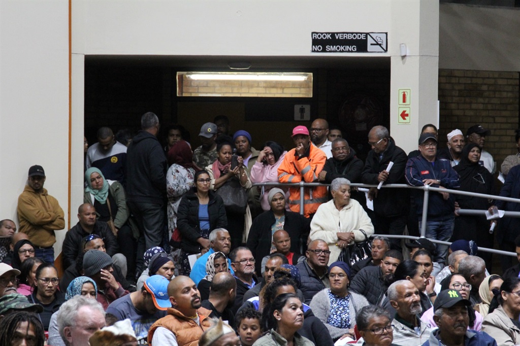 Hundreds of residents from areas Philippi, Lansdow