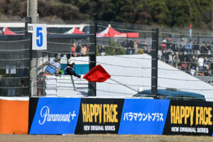 Crashes, fires as Piastri fastest in chaotic second Japan GP practice