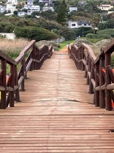 Safety fears grow over damaged Silvermine River Bridge in Clovelly