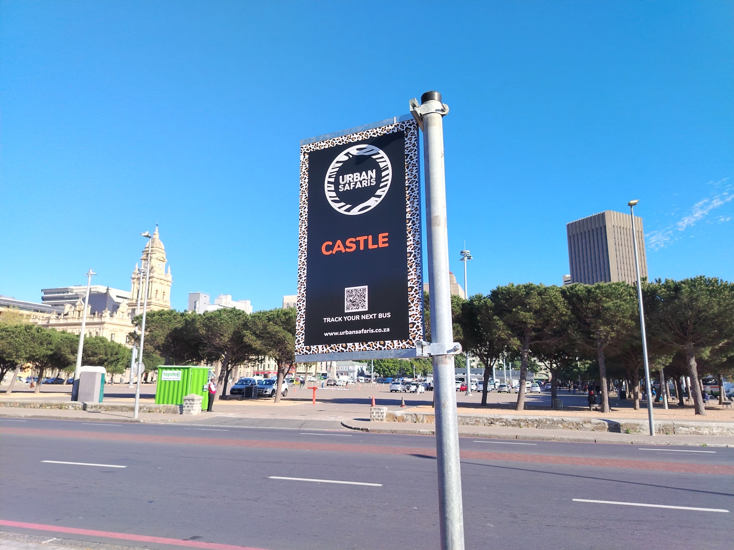 Cape Town launches urban safari bus tour to revitalize inner city tourism
