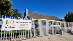Families plead for Otters Creek Junior School’s survival amid zoning battle with City