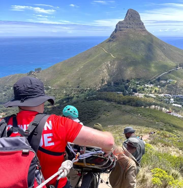 paragliding accident on Lion's Head