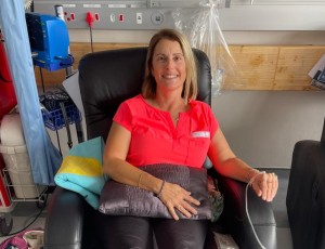 Camps Bay community rallies to support school secretary battling breast cancer