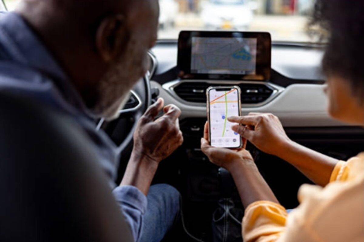 The Western Cape is the first province ready to implement new national e-hailing regulations that require all operators to register with the National Public Transport Regulator.