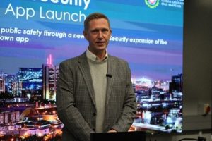 Cape Town launches new app feature to report crime and bylaw violations