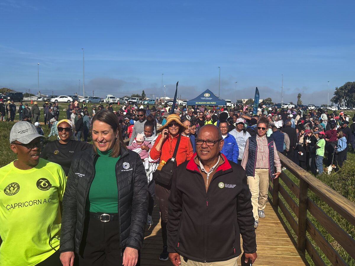 Local residents enjoyed a walk at the park among City of Cape Town officials after the ribbon was cut.