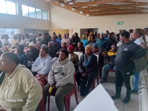 Imizamo Yethu residents demand electricity after months without power