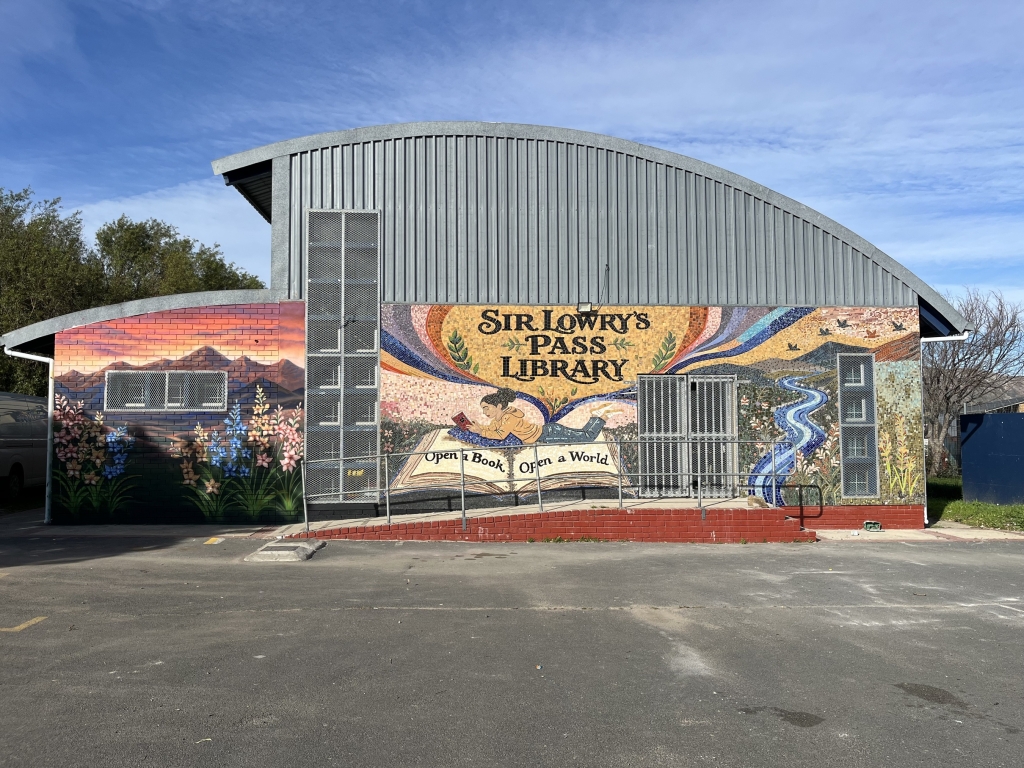 Sir Lowry's Pass Library