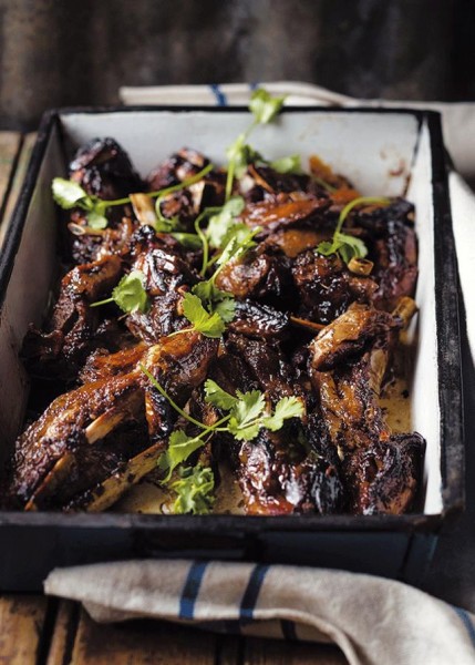 Skaaprib in 'n taai Oosterse sous