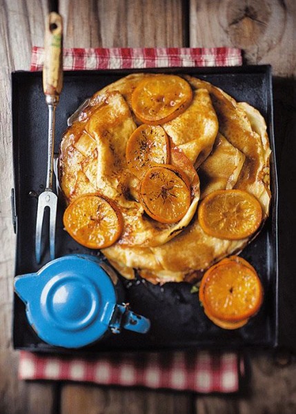 Pannekoek met karamellemoene en gesoute karamelsous