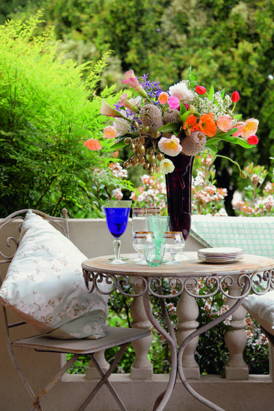Blomme in tuin