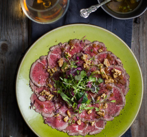 Wildsvleis-carpaccio-met-brandewyn-vinaigrette