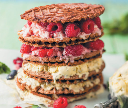 chia-en-suurlemoen-roomys-met-volgraan-wafeltjies