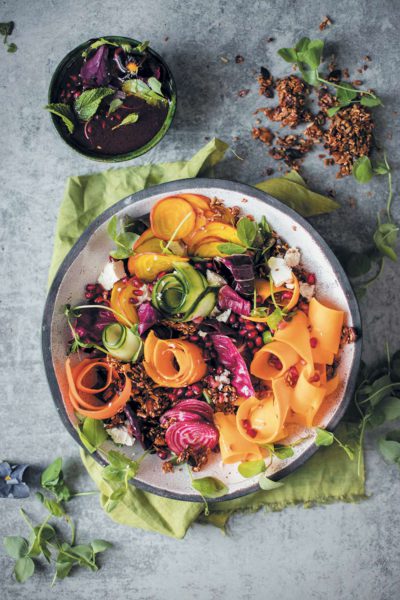 Groentelinte-met-beet-en-granaat-slaaisous