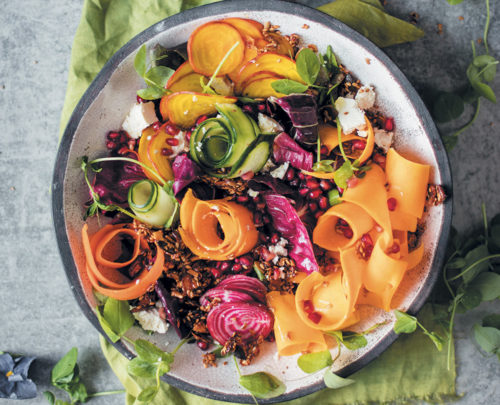 Groentelinte-met-beet-en-granaat-slaaisous