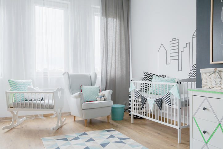 Baba- en kleuterkamerdekor vir ’n moderne mamma