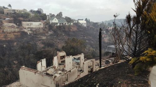 Facebook Knysna Fires 7th June..