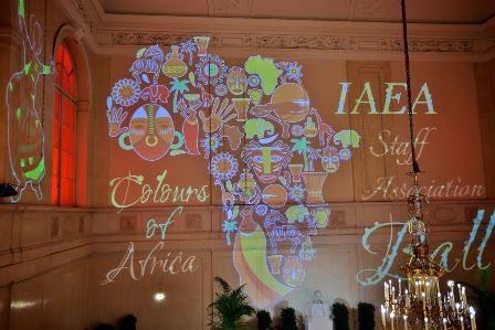 swierig-verenigde-nasies-bal-by-hofburg-wene-kleure-van-afrika