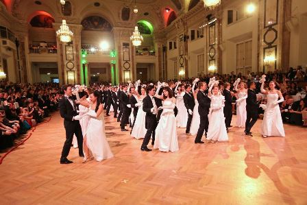 wene-debutante-dansers
