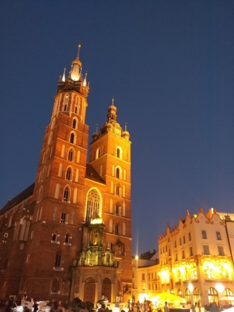 -inval-2-krakau-kerk