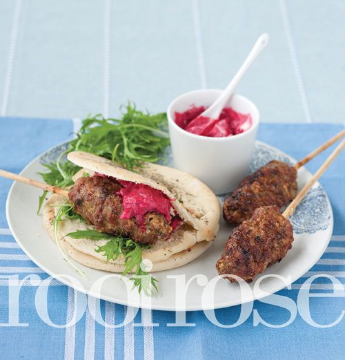 Lamskofta met beet-tzatziki