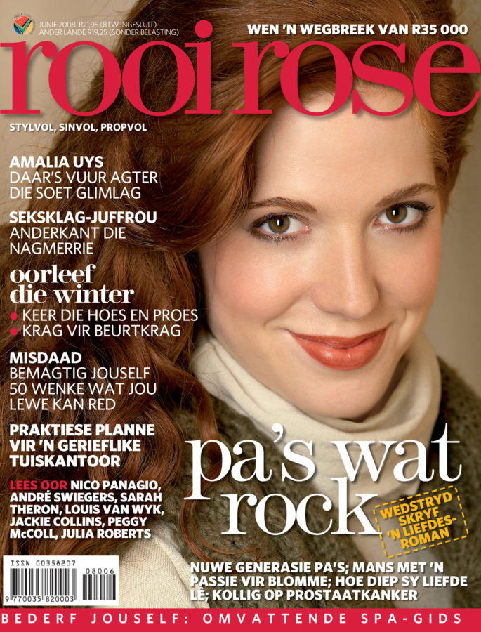 Amalia Uys in rooi rose oor die jare
