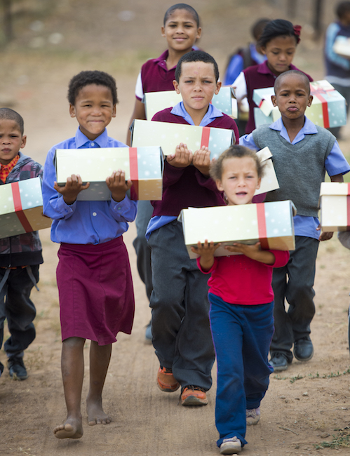 Pak geskenke op Mandela-dag met Santa Shoebox