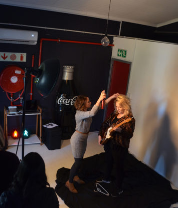 Agter die skerms met Karen Zoid