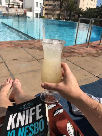 Gesinswegbreek-The-President-Hotel-Kaapstad-drankie