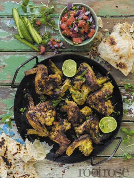 Hoendervlerkies met waatlemoensalsa
